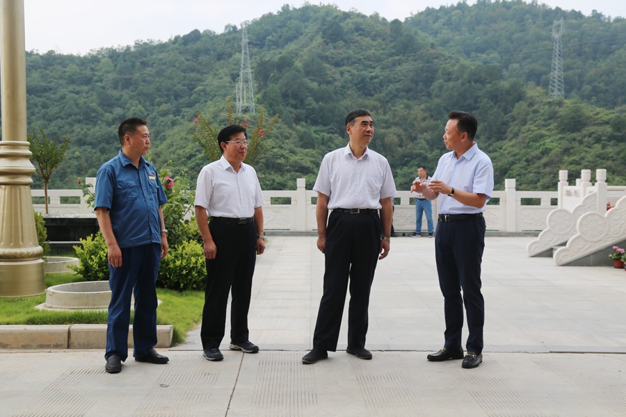 24-2018年8月，全省綠色礦山建設(shè)現(xiàn)場會在金徽股份召開，時任副省長李斌出席會議并做重要講話。.jpg